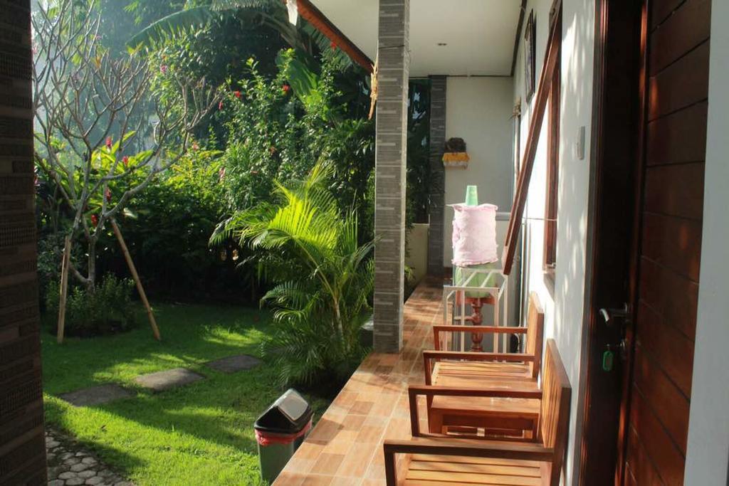 Twins Homestay Canggu Dış mekan fotoğraf
