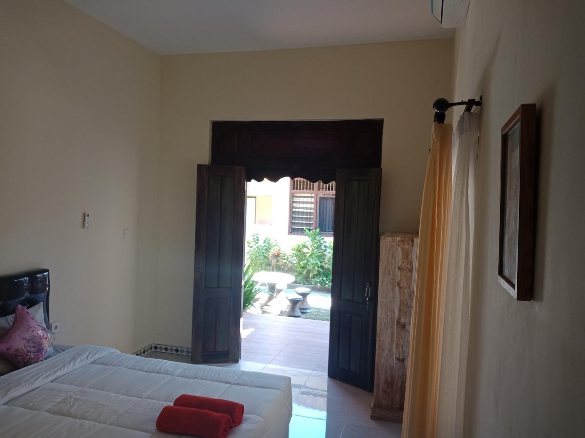 Twins Homestay Canggu Dış mekan fotoğraf